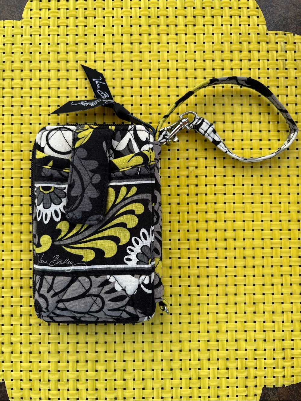 Vera Bradley Baroque Carry It All Wristlet